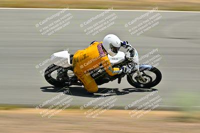 media/May-31-2025-Classic Track Day (Sat) [[da23ab3028]]/Group B/Session 4 (Turns 4 and 6)/